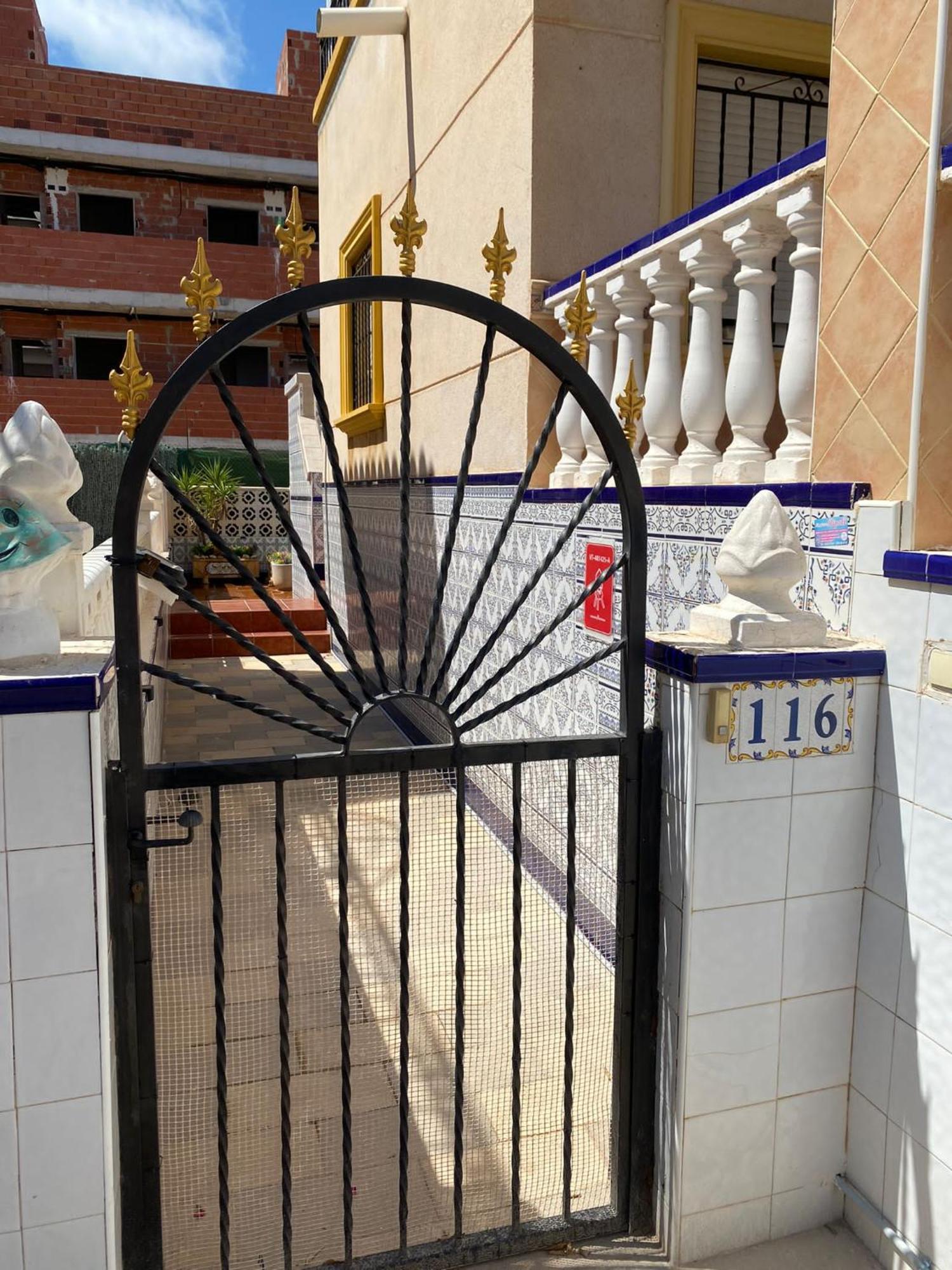 Апартаменты La Campana Dehesa de Campoamor  Экстерьер фото